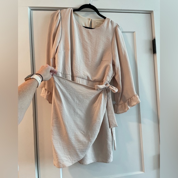 NWT boutique dress - Picture 1 of 5